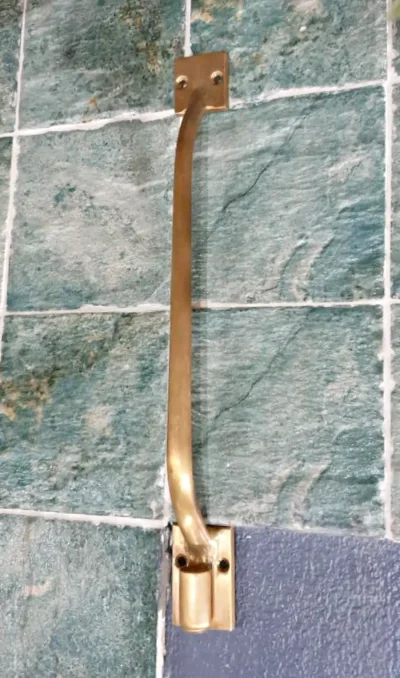 มือจับบานตู้ทองเหลือง