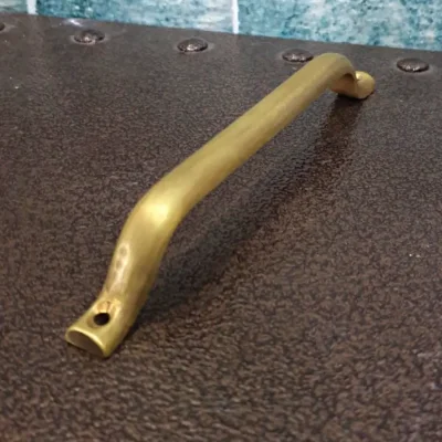 มือจับบานตู้ทองเหลือง