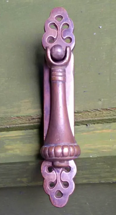 มือดึงบานตู้ทองเหลืองแบบห้อย