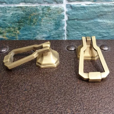 มือดึงบานตู้ทองเหลือง