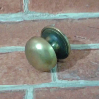 ปุ่มจับบานตู้ทองเหลือง