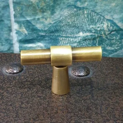 ปุ่มจับบานตู้ทองเหลือง