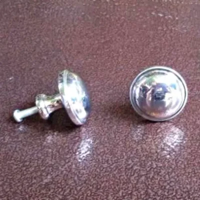 ปุ่มจับบานตู้ทองเหลือง