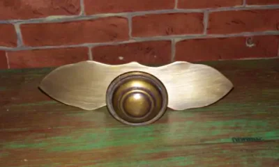 ปุ่มจับบานตู้ทองเหลือง