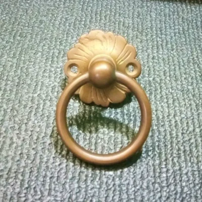 มือดึงบานตู้ทองเหลืองแบบมีห่วง