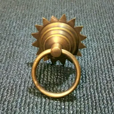 มือดึงบานตู้ทองเหลืองแบบมีห่วง