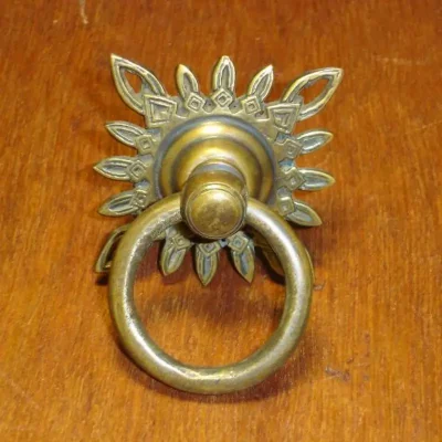 มือดึงบานตู้ทองเหลืองแบบมีห่วง