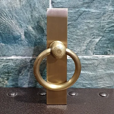 มือดึงบานตู้ทองเหลืองแบบมีห่วง