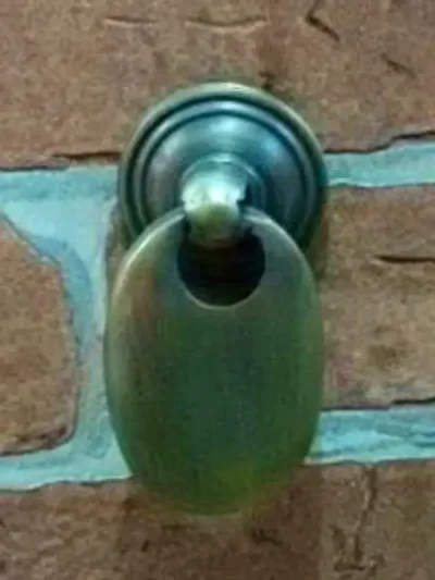 มือดึงบานตู้ทองเหลืองแบบห้อย