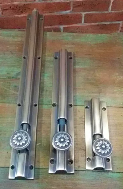 กลอนล็อกทองเหลืองโบราณ