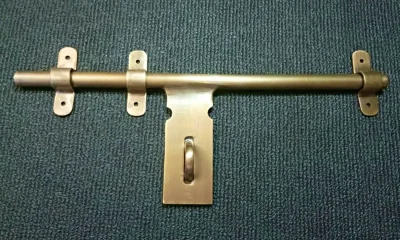 กลอนล็อกทองเหลืองโบราณ