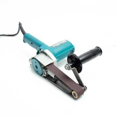MAKITA เครื่องขัดกระดาษทรายสายพาน 1-3/16 x 21 นิ้ว รุ่น 9031