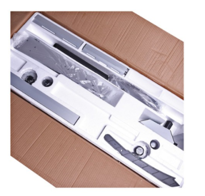 MAKITA เครื่องเลื่อยสายพาน 900W รุ่น LB1200F