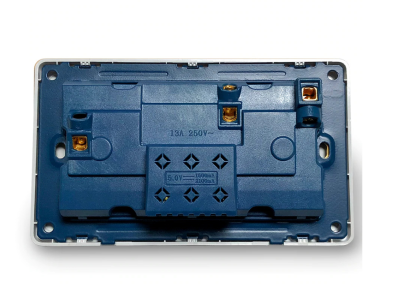USB WALL SOCKET