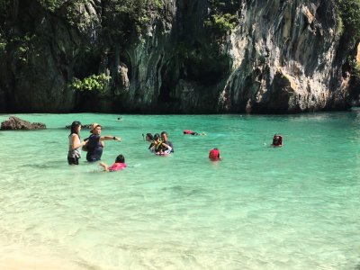 Hong Islands by speed boat