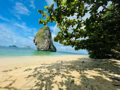 7 Islands + Sunset tour with BBQ dinner by speedboat