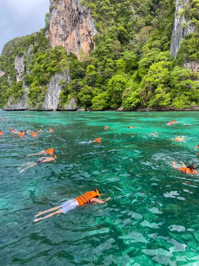 Phi Phi Island & Maya Bay & Khai Islands  Tour by Speed Boat