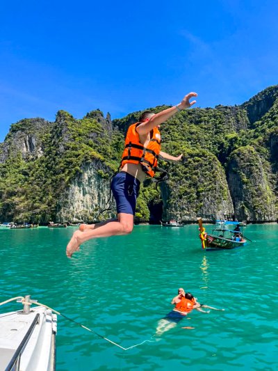 Phi Phi Island & Maya Bay & Khai Islands  Tour by Speed Boat