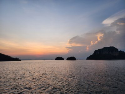 7 Islands + Sunset tour with BBQ dinner by speedboat