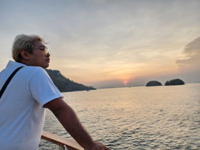 7 Islands + Sunset tour with BBQ dinner by speedboat