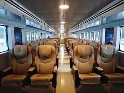 Ferry Boat Transfers: Route from Tonsai Pier, Phi Phi Island, Krabi