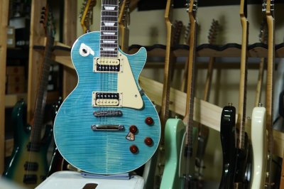 Aiersi Guitars Phontom 22 Blue