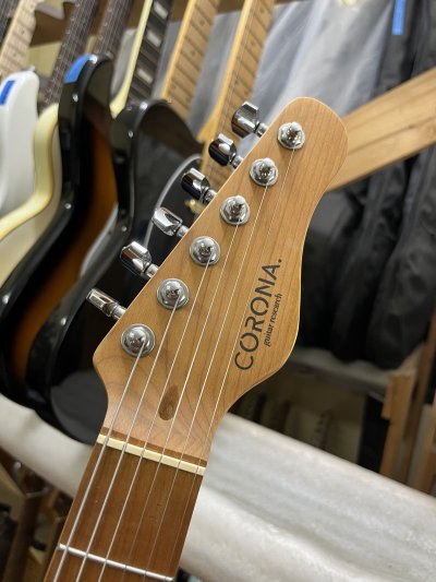 Corona Modern Plus SE Black