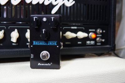 Breaker Drive by Demonfx เป็นเสียง Overdrive แบบ Transparent ที่ยังคงเก็บเนื้อเสียงกีต้าร์ไม่หาย