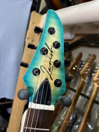 Drogo 6 Emerald Burst