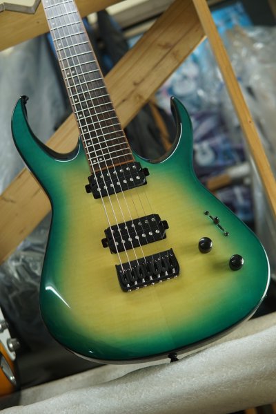 Drogo 7 Emerald last in stock