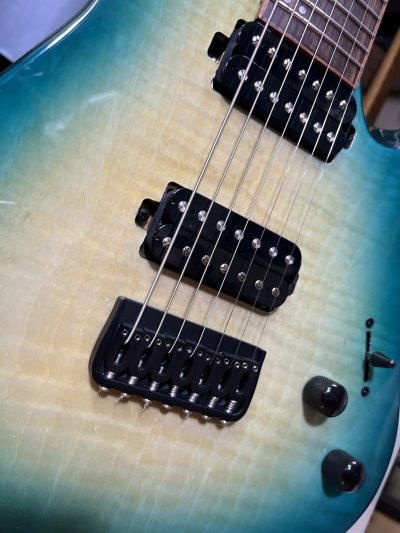 Drogo 7 Emerald Burst