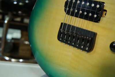 Drogo 7 Emerald Burst : B-Stock [repair neck]