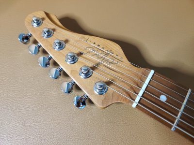 Enxi Guitar Tobacco no.071