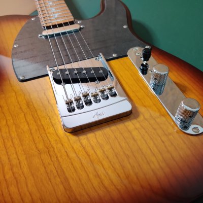 Enxi Guitar Tobacco no.072
