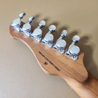 Enxi Guitar Tobacco no.074
