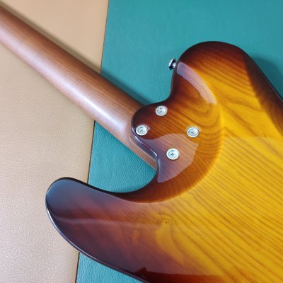 Enxi Guitar Tobacco no. 025