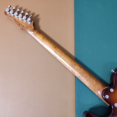 Enxi Guitar Tobacco no.061