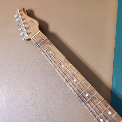 Enxi Guitar Tobacco no.055