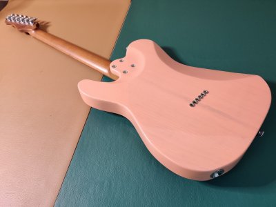 Enxi Guitar Pink no.02