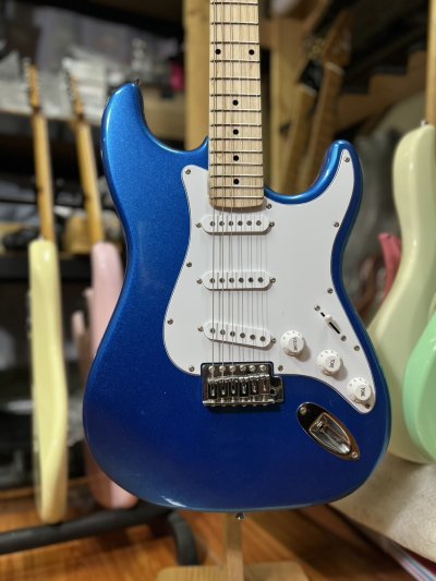 Noir Epic Jewel Blue