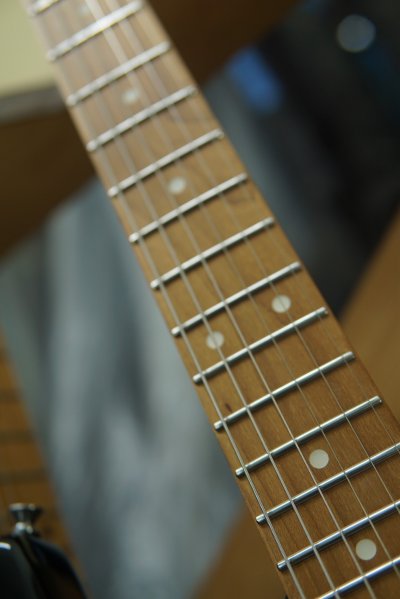 Saga Electric Gutiar : Dazzles