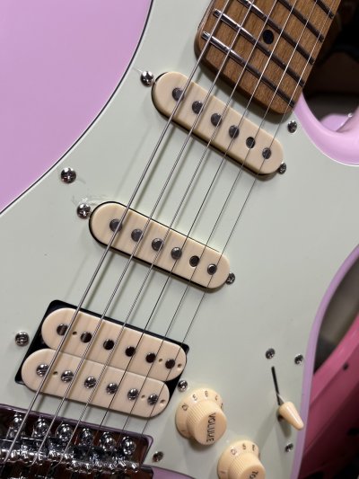 Smiger Guitar Pink