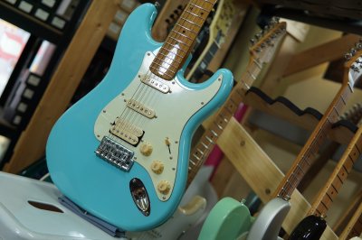 Smiger Guitar Blue