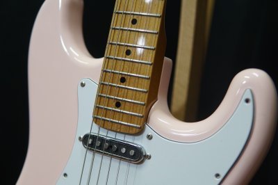 Smiger Guitar Pink with S-Tron