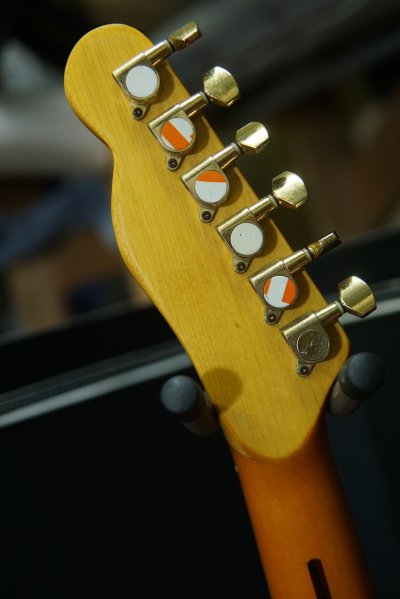 Tele Neck Through