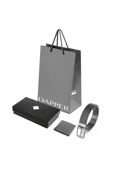 ชุดของขวัญ DP Monogram Wallet & Reversible Belt Gift Set – Black