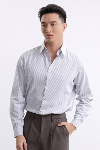 เสื้อเชิ้ตแขนยาว EASY CARE Striped Shirt – Light Grey
