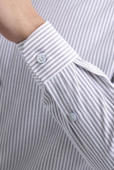 เสื้อเชิ้ตแขนยาว EASY CARE Striped Shirt – Light Grey