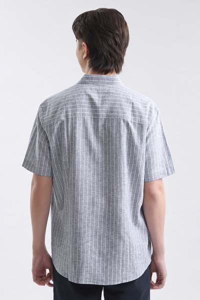 เสื้อเชิ้ตแขนสั้น Striped Yarn Dyed Shirt