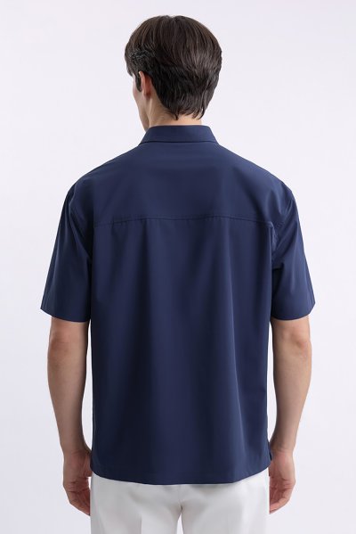 เสื้อเชิ้ตแขนสั้น Lightweight Blend Shirt